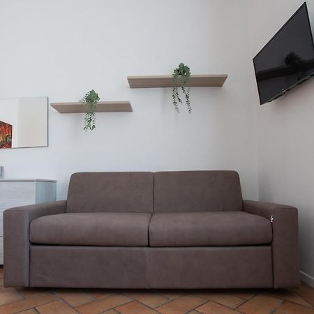 45 - Tourist House Bologna Oberdan - Self Check-In Apartment Bagian luar foto